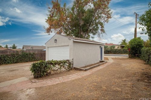12217 Louis Ave, Whittier CA  90605-4139 exterior