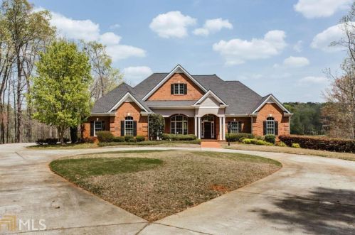 1196 Mallard Cir, Bogart, GA 30622-2763