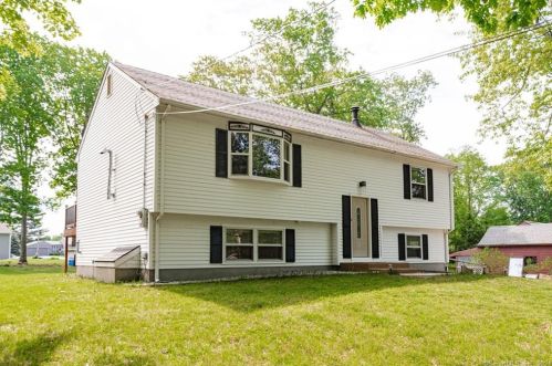 125 Birdseye Rd, Farmington, CT 06032-2429
