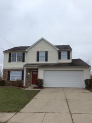 3301 Creekshore Dr, Indianapolis IN  46268-5085 exterior