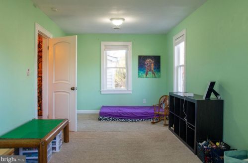 19201 Cardinal Heights Rd, Triangle VA  22172-2406 exterior