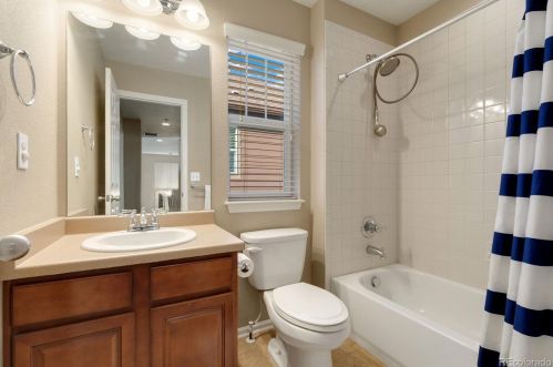 25982 Geddes Cir, Aurora CO exterior