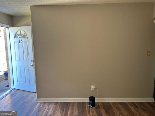 405 Fairburn Rd, Atlanta, GA 30331-1900