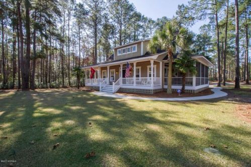 642 Royal Tern Dr, Hampstead, NC 28443-7197