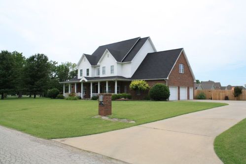 720 A St, Morris, OK 74445-2402