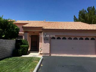 590 Cervantes Dr, Henderson, NV 89014-4045