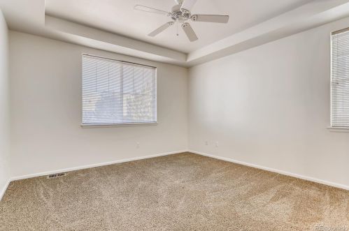 26040 Davies Dr, Aurora CO 80016-6098 exterior