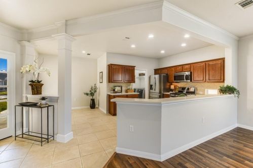 540 Deer Meadow Cir, Georgetown, TX 78633-4692