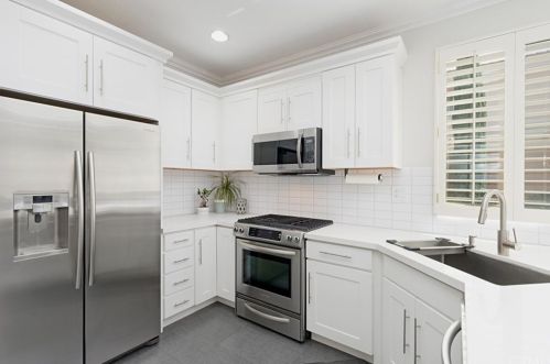 165 Church Pl, Irvine CA  92602-0754 exterior