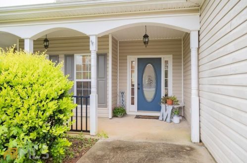 399 Ivy Cir, Concord, GA 30206-2278