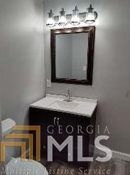 802 Mercury Dr, Atlanta GA  30331-0033 exterior