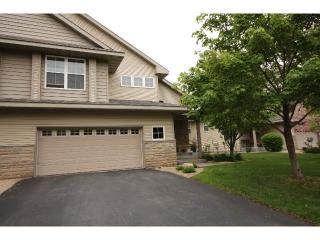 1038 Saint Johns Bay, Saint Paul, MN 55129-8537