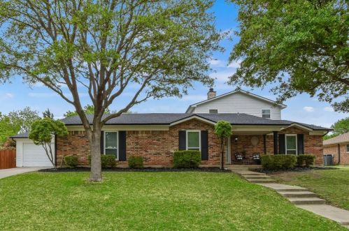 4620 River View Dr, Fort Worth, TX 76180