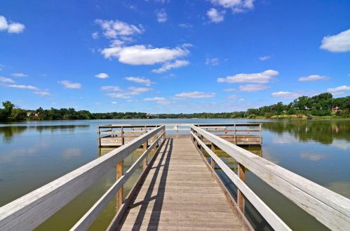 879 Hoyt Ave, Saint Paul MN  55106-1042 exterior