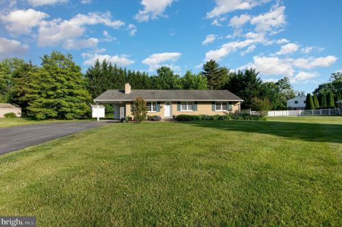 506 Summit Dr, Fallston, MD 21047-2616
