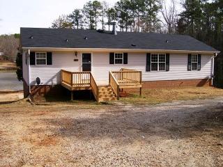 1399 Rolling Hills Rd, Smallwood, SC 29130-9146