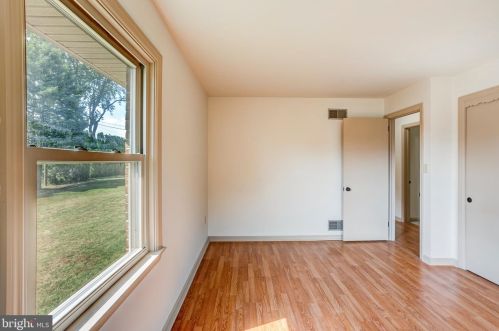 1992 Drexel Ave, Lancaster PA  17602-3365 exterior