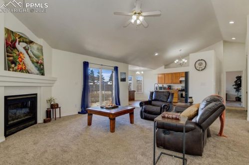 9850 Liberty Grove Dr, Amo, CO 80831-6873