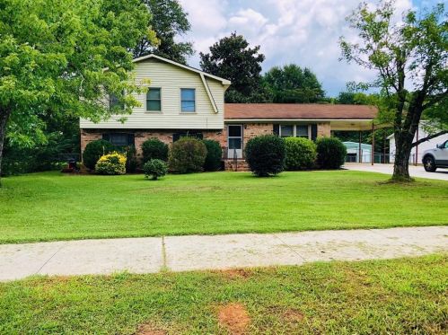 10542 Panhandle Rd, Hampton, GA 30228-3316