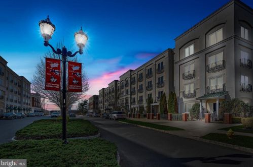 1 Commerce Sq, Trenton NJ  08691-0002 exterior