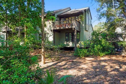 1390 Dunlin Ct, Johns Island, SC 29455-5626