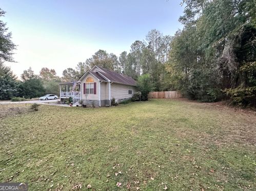 201 Lafayette St, Locust Grove, GA 30248-2604