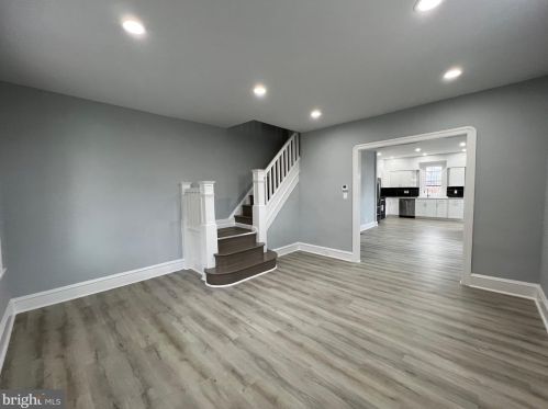 551 Gilham St, Philadelphia PA  19111-5230 exterior