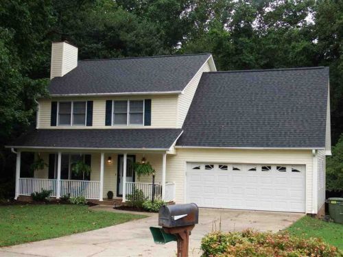 415 Woodsedge Ct, Moore, SC 29369-9271