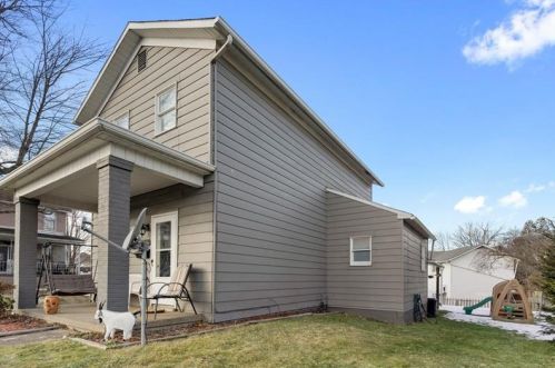 518 Cross St, Rochester, PA 15074-1711