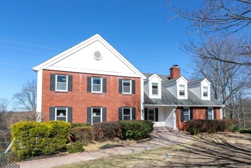 8 Wilkinson Rd, Dover, NJ 07869-3421
