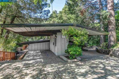95 Loma Vista Dr, Orinda, CA 94563-2237