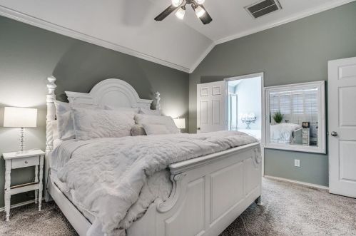 7058 Deer Rdg Dr, Fort Worth TX 76137-4714 exterior