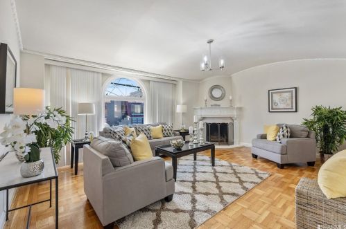 1306 Gilman Ave, San Francisco CA 94124-3243 exterior