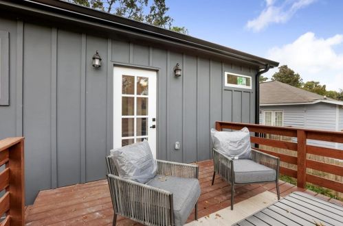 2352 Herring Rd, Atlanta GA  30311-2819 exterior