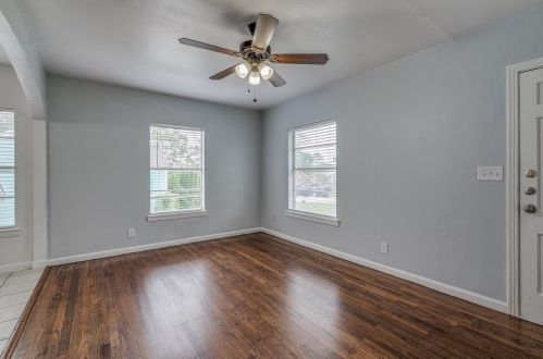 3724 Marks Pl, Fort Worth TX  76116-9436 exterior