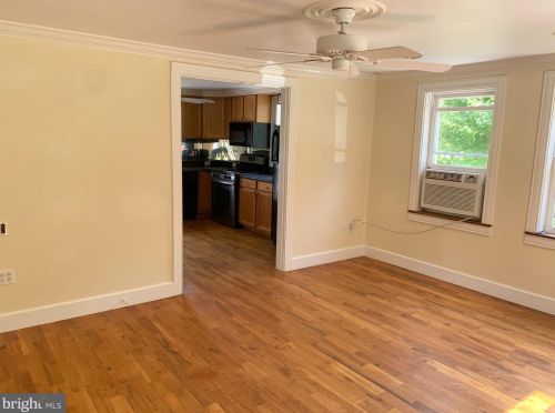 1541 Starcross Rd, York PA  17403-4541 exterior
