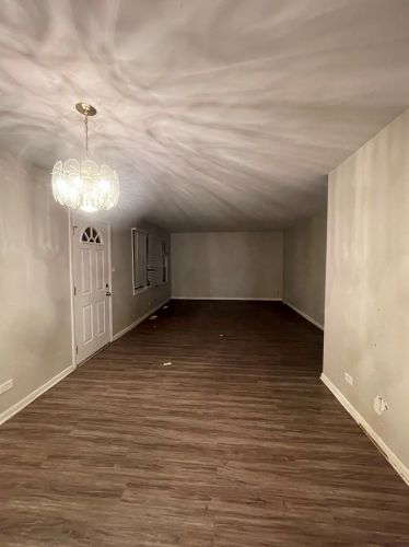 17700 Pheasant Ln, Country Club Hills, IL 60478-4984