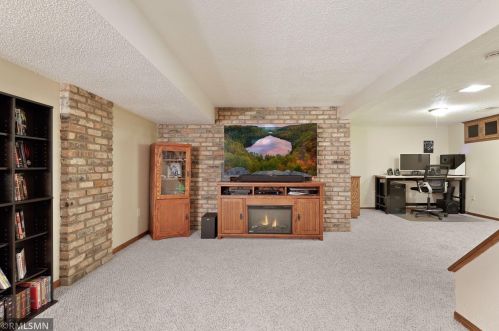 2487 13th Ave, Saint Paul MN  55109-2437 exterior