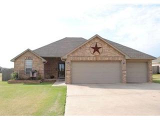 6904 Lewis Ln, Tuttle, OK 73089-4600