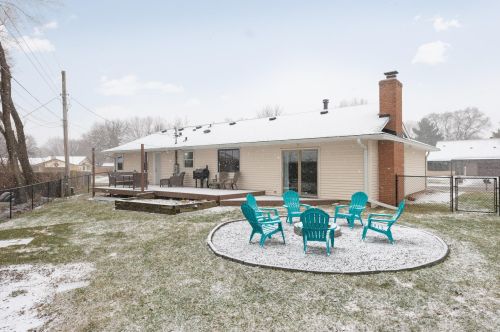 981 Cortland Dr, Saint Paul MN  55124-8910 exterior