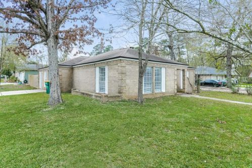 1 Midwood Cir, Conroe TX  77301-4645 exterior