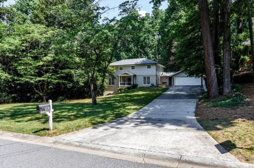 165 Forrest Lake Dr, Atlanta GA  30327-3335 exterior