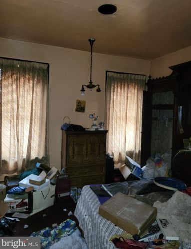 1631 29 St, Philadelphia PA 19121-2739 exterior