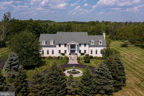 152 Butler Rd, Princeton NJ  08540-8503 exterior