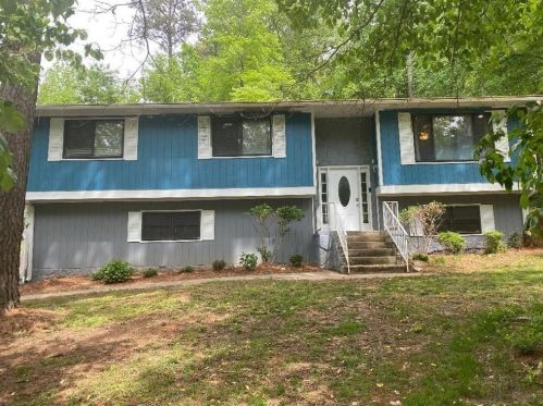 3630 High Point Ln, Atlanta, GA 30331-7905