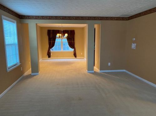635 Roxford Ln, Buford, GA 30518-8537
