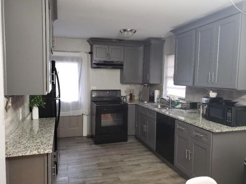 2706 Drew Valley Rd, Atlanta GA  30319-3712 exterior