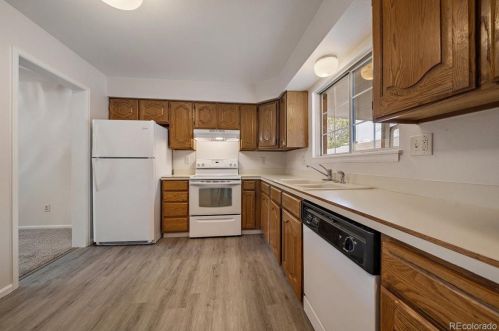 7074 Appleton Cir, Englewood CO 80112-1170 exterior