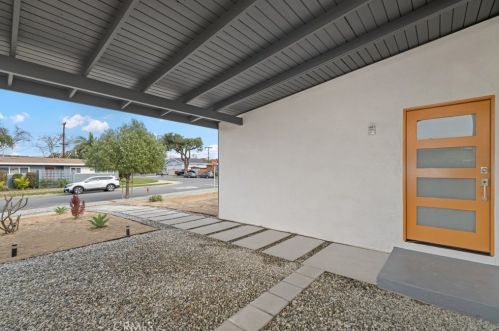 15374 Midcrest Dr, Whittier CA  90604-2336 exterior