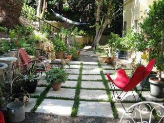2263 Gower St, Los Angeles CA  90068-2950 exterior